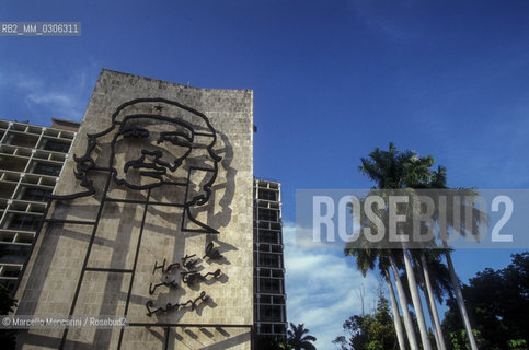 Cuba, Havana, 1999. Ernesto Che Guevara monument in Revolution Square / Cuba, LAvana, 1999. Monumento a Che Guevara in piazza della Rivoluzione - ©Marcello Mencarini/Rosebud2