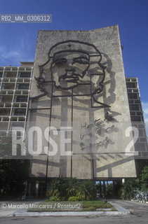 Cuba, Havana, 1999. Ernesto Che Guevara monument in Revolution Square / Cuba, LAvana, 1999. Monumento a Che Guevara in piazza della Rivoluzione - ©Marcello Mencarini/Rosebud2