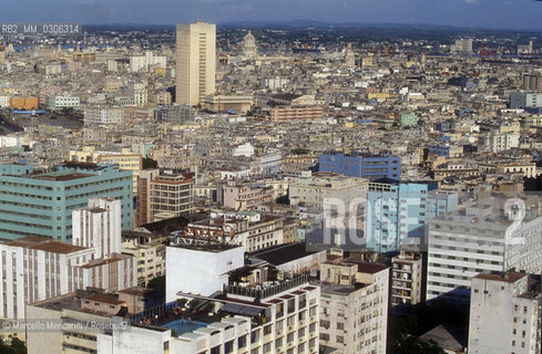 Cuba, 1999. View of Havana / Cuba, 1999. Panorama dellAvana - ©Marcello Mencarini/Rosebud2