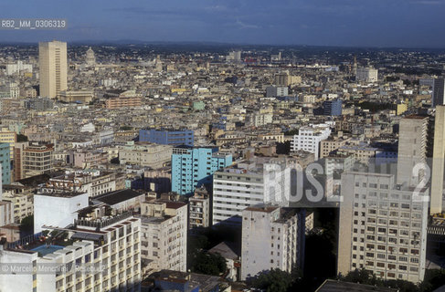 Cuba, 1999. View of Havana / Cuba, 1999. Panorama dellAvana - ©Marcello Mencarini/Rosebud2