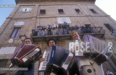 Accordion players in Castelfidardo, the world center of production of this instrument / Suonatori di fisarmonica a Castelfidardo, centro mondiale della produzione di questo strumento - ©Marcello Mencarini/Rosebud2