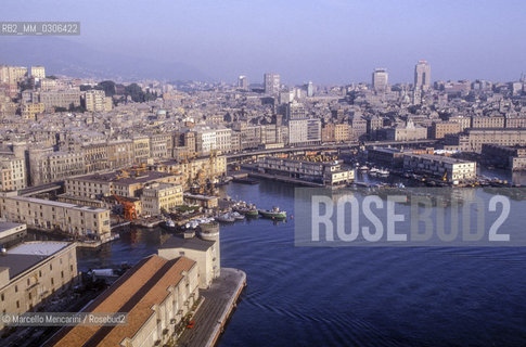 GENOA view from the sea / GENOVA vista dal mare - ©Marcello Mencarini/Rosebud2