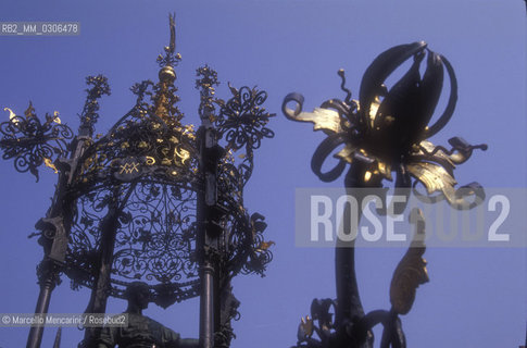 HANNOVER, Holzmarkt fountain / HANNOVER, fontana Holzmarkt - ©Marcello Mencarini/Rosebud2