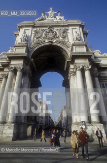 LISBON, Triumphal Arch in Praça do Comércio (Trade Square)  / LISBONA, Arco di trionfo in Praça do Comércio (piazza del commercio) - ©Marcello Mencarini/Rosebud2