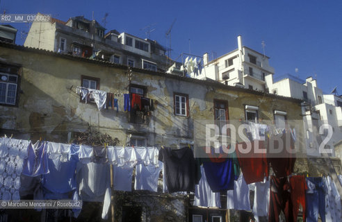 LISBON, Alfama district / LISBONA, quartiere Alfama  - ©Marcello Mencarini/Rosebud2