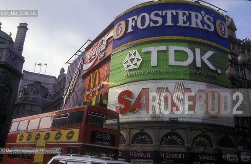 London, about 1988. Piccadilly Circus / Londra, 1988 circa. Piccadilly Circus - ©Marcello Mencarini/Rosebud2