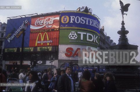 London, about 1988. Piccadilly Circus / Londra, 1988 circa. Piccadilly Circus - ©Marcello Mencarini/Rosebud2