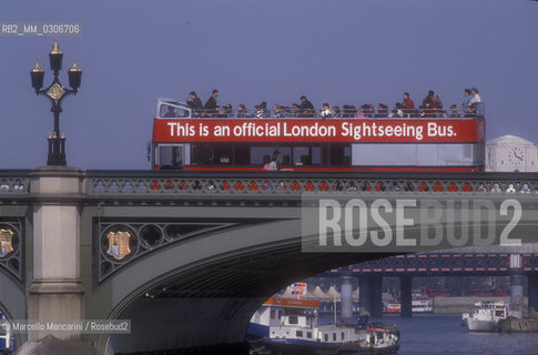 London, about 1988. Sightseeing bus / Londra, 1988. Autobus panoramico per turisti - ©Marcello Mencarini/Rosebud2