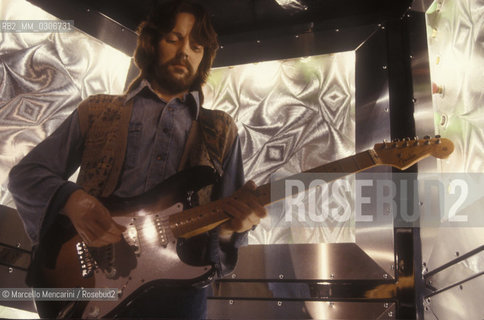 London, about 1988. Wax statue of Eric Clapton at Rock Circus / Londra, 1988 circa. Statua di cera di Eric Clapton al Rock Circus - ©Marcello Mencarini/Rosebud2