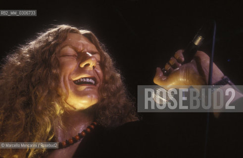 London, about 1988. Wax statue of Robert Plant at Rock Circus / Londra, 1988 circa. Statua di cera di Robert Plant al Rock Circus - ©Marcello Mencarini/Rosebud2