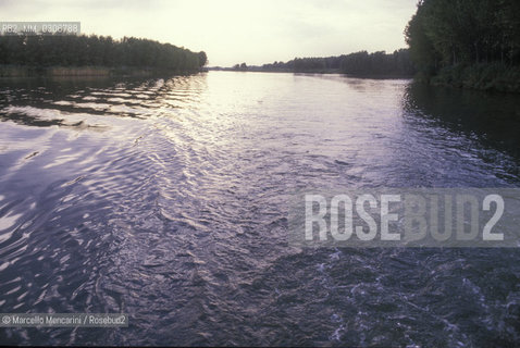 MANTUA. Mincio river / MANTOVA. Il Mincio - ©Marcello Mencarini/Rosebud2