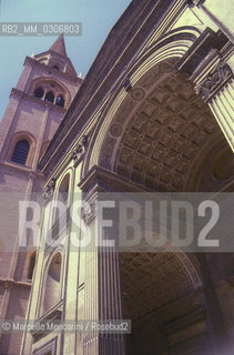 MANTUA, Basilica of SantAndrea / MANTOVA, Basilica di S. Andrea - ©Marcello Mencarini/Rosebud2
