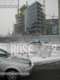 Milan, between Via Melchiorre Gioia and via Pola, January 2009. Construction yard of the new headquarters of Lombardy Region will rise, with a tower 160 meters high (Palazzo Lombardia) / Milano, tra via Pola e Melchiorre Gioia, gennaio 2009. Cantiere della nuova sede della Regione Lombardia, con una torre alta 160 metri (Palazzo Lombardia) - ©Marcello Mencarini/Rosebud2