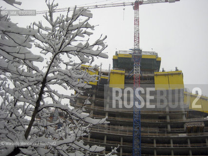 Milan, between Via Melchiorre Gioia and via Pola, January 2009. Construction yard of the new headquarters of Lombardy Region will rise, with a tower 160 meters high (Palazzo Lombardia) / Milano, tra via Pola e Melchiorre Gioia, gennaio 2009. Cantiere della nuova sede della Regione Lombardia, con una torre alta 160 metri (Palazzo Lombardia) - ©Marcello Mencarini/Rosebud2