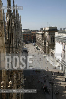 Milan, September 2008. Piazza del Duomo (Cathedral Square) / Milano, settembre 2008. Piazza del Duomo - ©Marcello Mencarini/Rosebud2