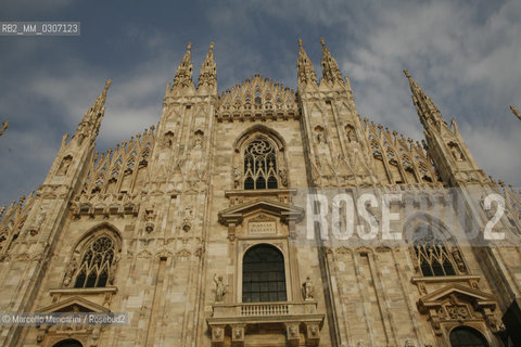 Facade of the Milan Cathedral (September 2008) / Facciata del Duomo di Milano (settembre 2008) - ©Marcello Mencarini/Rosebud2