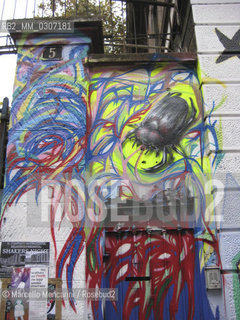 Milan, October 2008. Graffiti on the outer wall of the Community Center Pergola, on via Angelo della Pergola / Milano, ottobre 2008. Graffiti sul muro esterno del Centro sociale Pergola in via Angelo della Pergola - ©Marcello Mencarini/Rosebud2