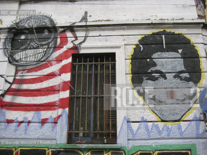 Milan, October 2008. Graffiti on the outer wall of the Community Center Pergola, on via Angelo della Pergola / Milano, ottobre 2008. Graffiti sul muro esterno del Centro sociale Pergola in via Angelo della Pergola - ©Marcello Mencarini/Rosebud2