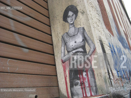 Milan, November 2012. Graffiti in via Pollaiuolo / Milano, novembre 2012. Graffiti in via Pollaiuolo - ©Marcello Mencarini/Rosebud2