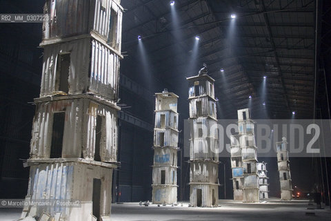 Milan, Hangar Bicocca, January 2006. The Seven Heavenly Palaces installation by Anselm Kiefer. It takes its name from the palaces described in an ancient Hebrew tract, the Sefer Hechalot or Book of Palaces, which describes the symbolic path of spiritual initiation of those who wish to enter into the presence of God. Each of the towers its own name: Falling Stars, Sternenlager, Die Sefiroth, Tzim-Tzum, Shevirat Ha-Kelim, Tiqqun, and The Seven Heavenly Palaces.  / Milano, Hangar Bicocca, gennaio 2006. I sette palazzi celesti, installazione di Anselm Kiefer. Lopera prende il nome dai palazzi descritti in un antico trattato ebraico, il Sefer Hechalot o Libro dei Palazzi, che descrive il percorso simbolico di iniziazione spirituale di coloro che vogliono giungere alla presenza di dio. Ogni torre ha un proprio nome: Falling Stars, Sternenlager, Die Sefiroth, Tzim-Tzum, Shevirat Ha-Kelim, Tiqqun, and The Seven Heavenly Palaces. - ©Marcello Mencarini/Rosebud2