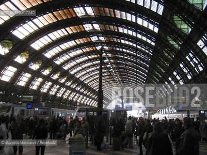 Central Station in Milan (March 2008) / Stazione Centrale di Milano (marzo 2008) - ©Marcello Mencarini/Rosebud2