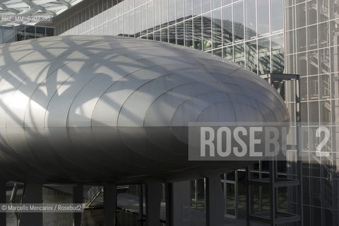 Details of the New Trade Fair of Milan, designed by architect Massimiliano Fuksas, 2006 / Dettagli della nuova Fiera di Milano progettata dallarchitetto massimiliano Fuksas, 2006 - ©Marcello Mencarini/Rosebud2