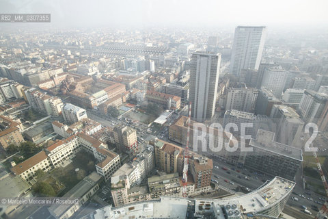 January 2010. View of Milan from the New Lombardy Region Headquarters (Palazzo Lombardia): Torre Galfa and, behind, Palazzo Pirelli (known as Pirellone) / Gennaio 2010. Veduta di Milano dal nuovo Palazzo della Regione (Palazzo Lombardia): Torre Galfa e Palazzo Pirelli (detto Pirellone) - ©Marcello Mencarini/Rosebud2