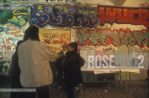 Milan, about 1995. Social Center Leoncavallo / Milano, 1995 circa. Centro sociale Leoncavallo - ©Marcello Mencarini/Rosebud2