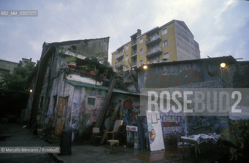 Milan, about 1995. Social Center Leoncavallo / Milano, 1995 circa. Centro sociale Leoncavallo - ©Marcello Mencarini/Rosebud2