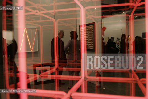 Milan, April 2008. MiArt 2008, the 13th edition of Milans International Modern and Contemporary Art Fair. Ludoscopio Multispaziale, a work by Paolo Scirpa, Valmore Art Studio / Milano, aprile 2008. MiArt 2008, tredicesima edizione della Fiera Internazionale di Arte Moderna e Contemporanea di Milano. Ludoscopio multispaziale, unopera di Paolo Scirpa, Valmore studio darte - ©Marcello Mencarini/Rosebud2