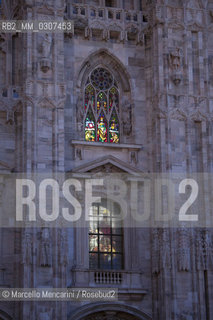 Milan, October 1, 2010, Led Light Exhibition Design: Sacred Light by Castagna & Ravelli with Jacopo Tiscar. Lighting of the Milan Cathedral for revealing from inside its stained glass windows, in collaboration with the Venerable Fabbrica del Duomo in Milan, Philips Technical Sponsor; Giemme Events Production, Staging Amerigo Anfossi / Milano, primo ottobre 2010, Festival Internazionale della Luce: Luce sacra di Castagna&Ravelli con Iacopo Tiscar. Illuminazione del Duomo di Milano che dallinterno rivela le sue vetrate, In collaborazione con la Veneranda Fabbrica del Duomo di Milano, Sponsor Tecnico  Philips; Produzione Giemme Eventi; Allestimento Amerigo Anfossi - ©Marcello Mencarini/Rosebud2