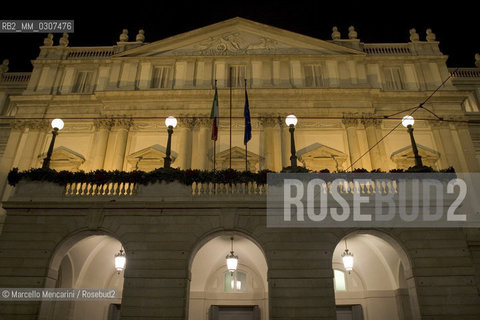 Milan, 7 december 2004. Official inauguration for the reopening of the restored La Scala Theater / Milano, 7 dicembre 2004. Inaugurazione del Teatro alla Scala per la riapertura dopo il restauro  - ©Marcello Mencarini/Rosebud2