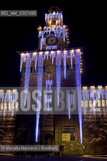 Christmas lights in Milan, Natale 2007: Castello Sforzesco / Luci a Milano, dicembre 2007: Castello Sforzesco - ©Marcello Mencarini/Rosebud2
