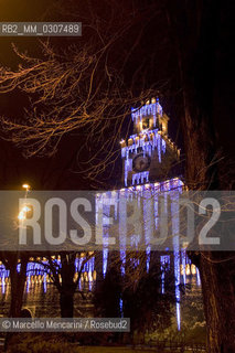 Christmas lights in Milan, Natale 2007: Castello Sforzesco / Luci a Milano, dicembre 2007: Castello Sforzesco - ©Marcello Mencarini/Rosebud2
