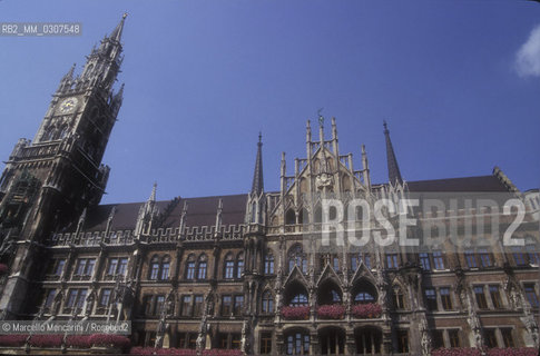 MUNICH, Neues Rathaus (New City Hall) / MONACO DI BAVIERA, Neues Rathaus (Municipio nuovo) - ©Marcello Mencarini/Rosebud2