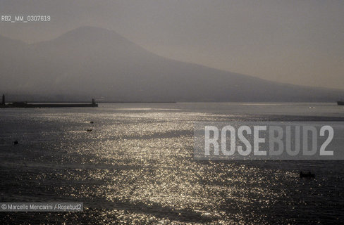 Gulf of NAPLES with Mount Vesuvius in the background / Golfo di NAPOLI con il Vesuvio sullo sfondo - ©Marcello Mencarini/Rosebud2