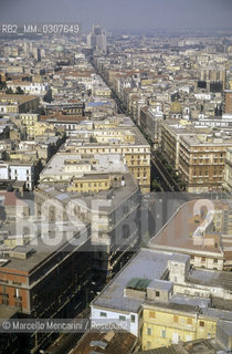 NAPOLI. Spaccanapoli, one of the most important street of the old city center / NAPLES. Spaccanapoli, o decumano inferiore, una delle vie più importanti del centro antico della città - ©Marcello Mencarini/Rosebud2