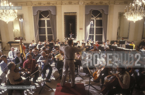 San Carlo Theater in Naples, Orchestra rehearsal in the foyer / Teatro San Carlo di Napoli, Prova dorchestra nel Foyer - ©Marcello Mencarini/Rosebud2