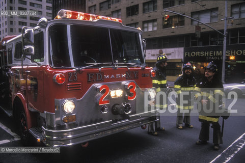 New York (1989). Firefighters / New York (1989). Vigili del fuoco - ©Marcello Mencarini/Rosebud2