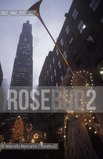 New York (1989). The Rockefeller Center at Christmas Time / New York (1989). Il Rockefeller Center a Natale - ©Marcello Mencarini/Rosebud2