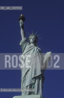 New York (1989). The Statue of Liberty / New York (1989). La Statua della libertà - ©Marcello Mencarini/Rosebud2