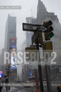 New York City, February 2008. Snow in Times Square / New York, febbraio 2008. Neve a Times Square - ©Marcello Mencarini/Rosebud2