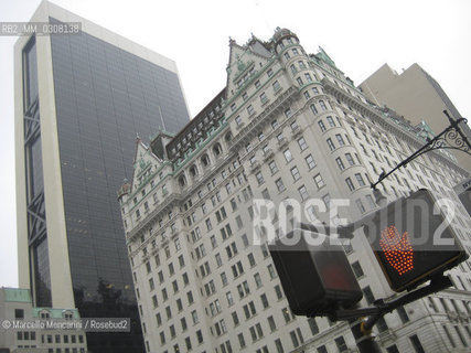 New York City, 2008. The Plaza Hotel on Fifth Avenue, Central Park South in Manhattan / New York, 2008. Lhotel plaza sulla Quinta strada, Central Park Sud, Manhattan - ©Marcello Mencarini/Rosebud2