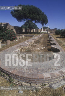 ANCIENT OSTIA, Schola of Trajan / OSTIA ANTICA, Schola di Traiano - ©Marcello Mencarini/Rosebud2