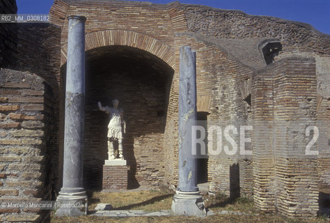 ANCIENT OSTIA, Schola of Trajan / OSTIA ANTICA, Schola di Traiano - ©Marcello Mencarini/Rosebud2