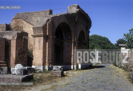 ANCIENT OSTIA, Roman Theater / OSTIA ANTICA, Teatro Romano - ©Marcello Mencarini/Rosebud2