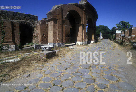 ANCIENT OSTIA, Roman Theater / OSTIA ANTICA, Teatro Romano - ©Marcello Mencarini/Rosebud2