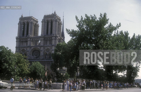 Paris, about 1985. Notre Dame Cathedral / Parigi, 1985 circa. La cattedrale di Notre Dame - ©Marcello Mencarini/Rosebud2