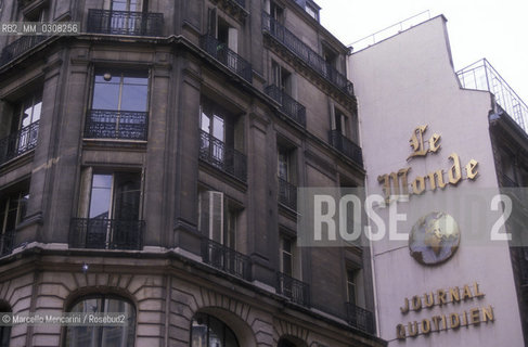 Paris, 1989. Headquarters of the newspaper Le Monde / Parigi, 1989. Uffici del giornale Le Monde - ©Marcello Mencarini/Rosebud2