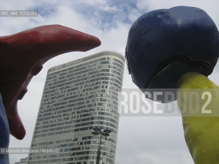 Paris, Esplanade de la Défense. Personnages by Joan Miró (1976) - ©Marcello Mencarini/Rosebud2
